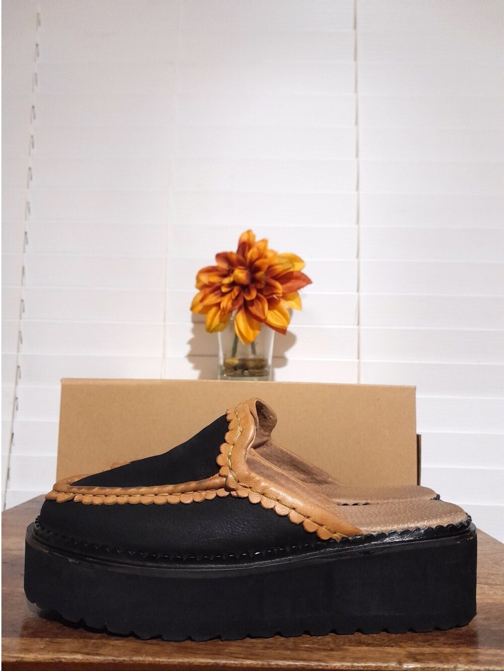 Seychelles Stand Tall Black Brown Platform Clog Mules Women's  6